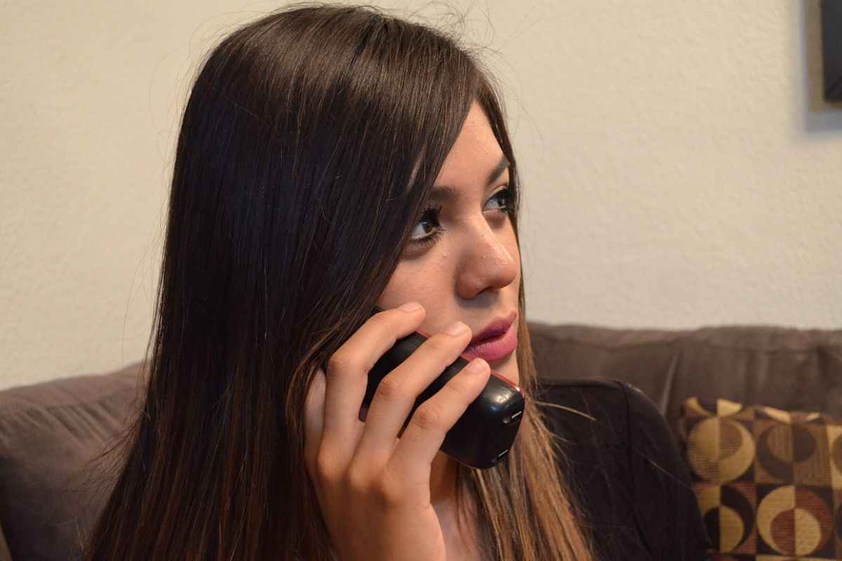 donna telefonata telemarketing