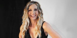Lorella Cuccarini sorridente
