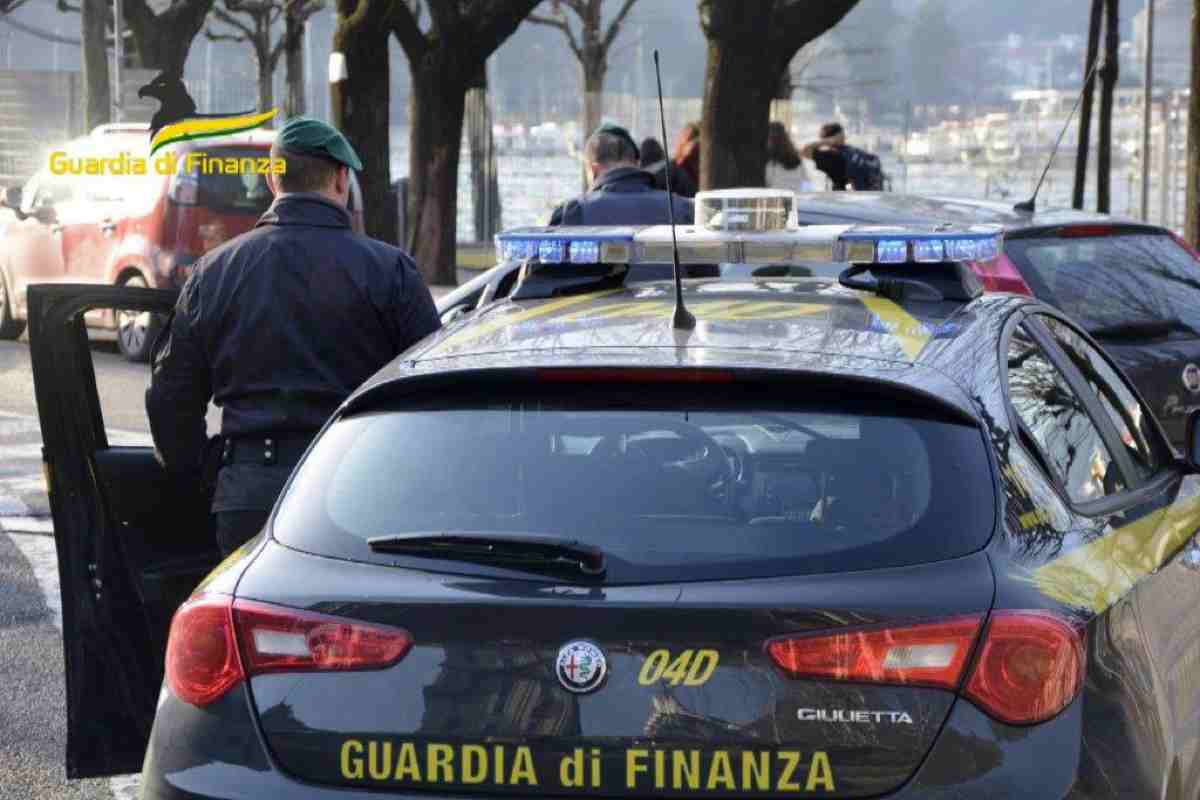 Guardia di Finanza Griffe tarocche