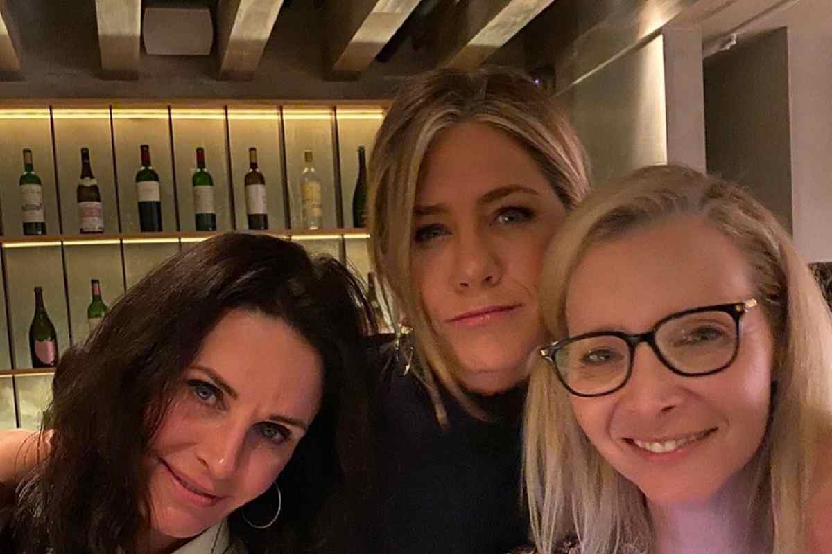 Jennifer Aniston e Lisa Kudrow insieme a Courtney Cox: la foto che ha commosso tutti