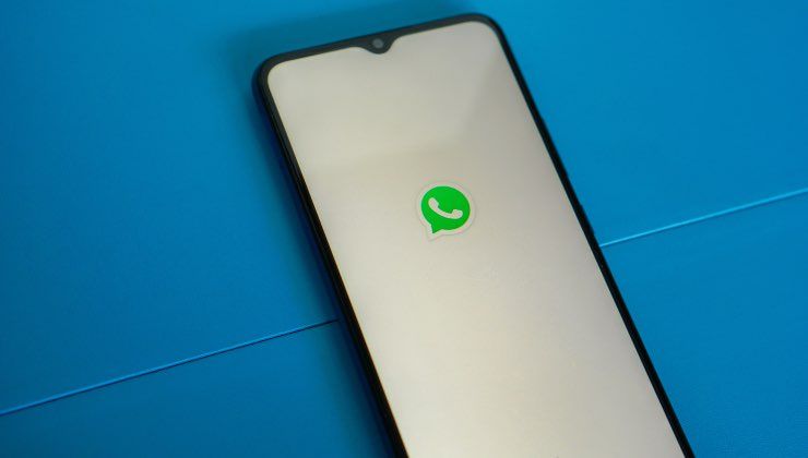 Aggiornamento di WhatsApp, fatelo subito e risolvete il bug