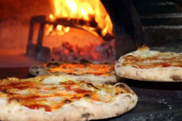 La pizza è il cibo del buonumore