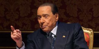 Silvio Berlusconi parla