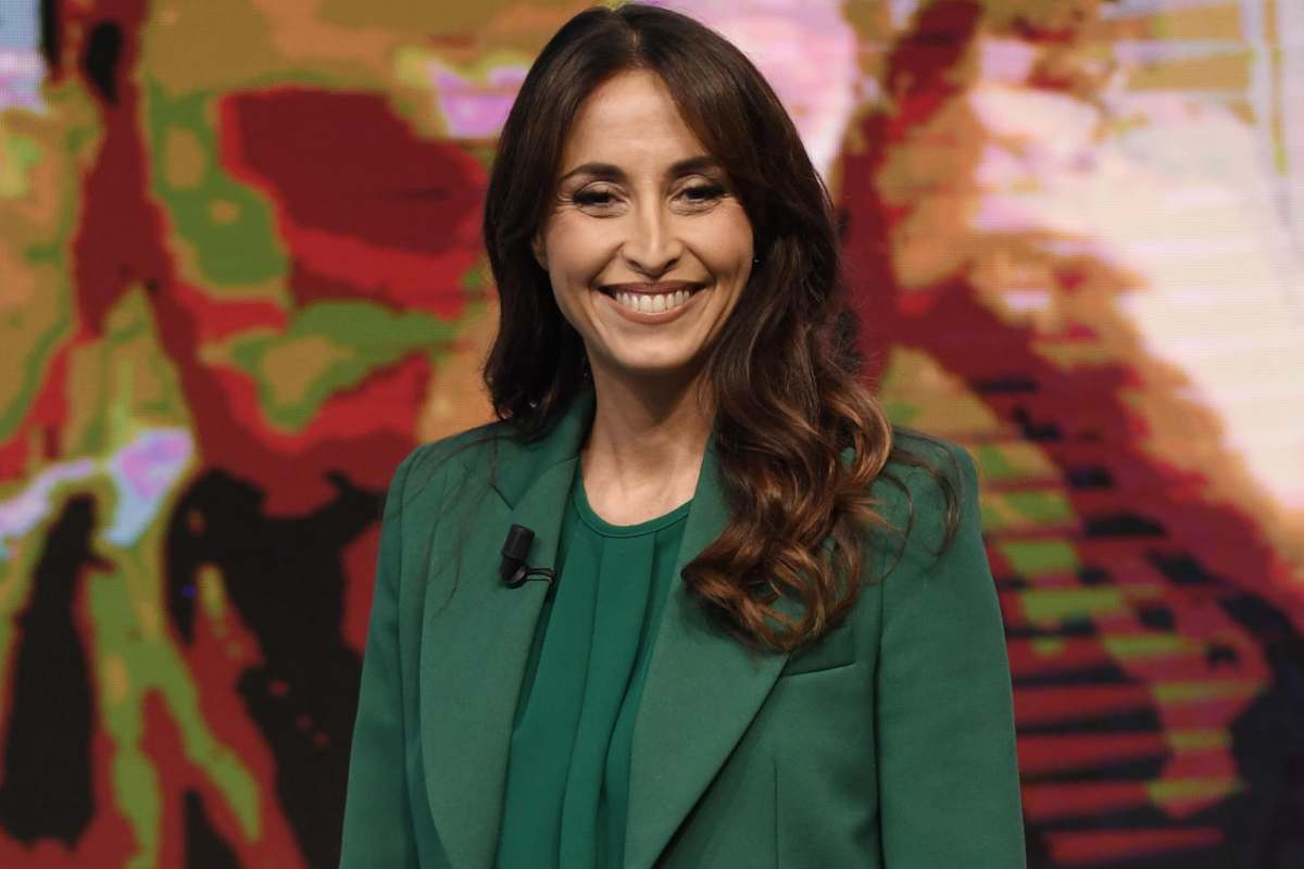 Benedetta Parodi riceve una visita dalla mamma sul set