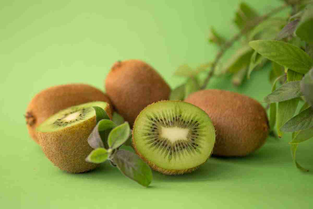 Le proprietà e gli usi del kiwi