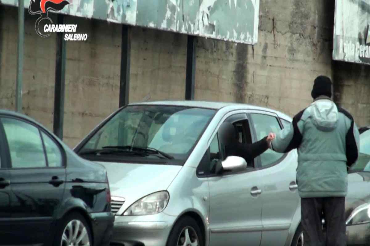 Parcheggiatori abusivi addio