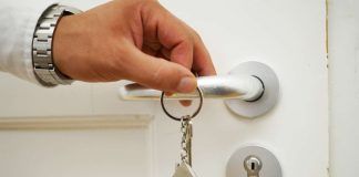 Chiavi di casa perse? Ecco il metodo per ritrovarle