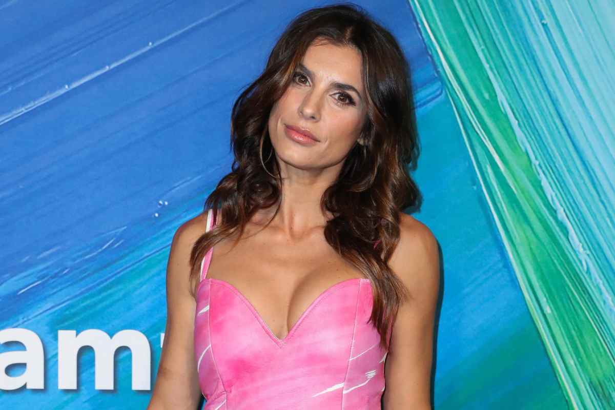 elisabetta canalis nuovo anello al dito