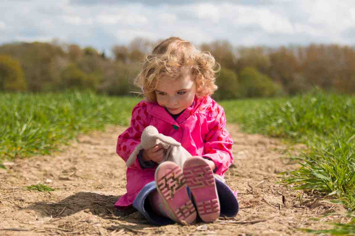 Comportamenti che nascono dall'essere stati ignorati da piccoli 