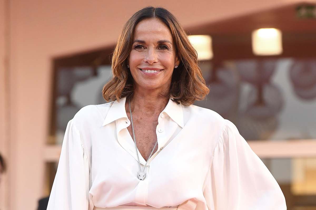 L'iconico caschetto di Cristina Parodi