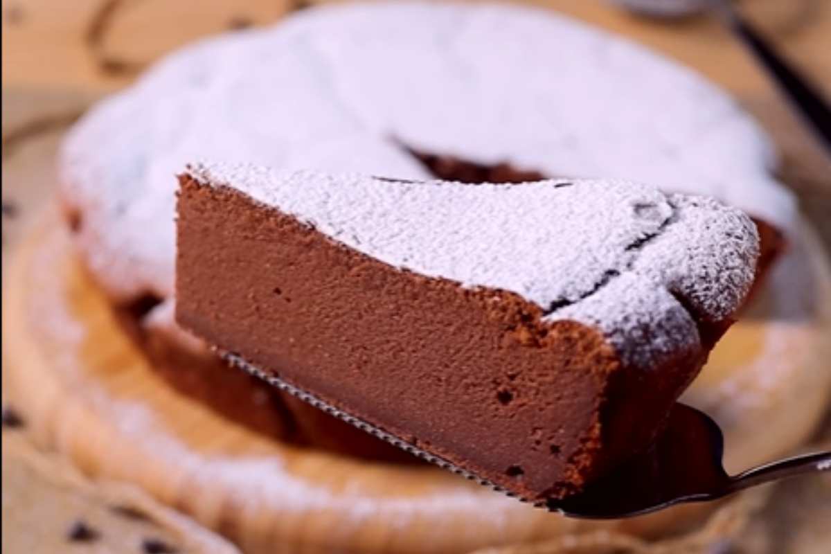 torta cremosa ricotta e cioccolato di Benedetta Rossi