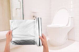 bagno e maniche mantengo rotolo di carta stagnola