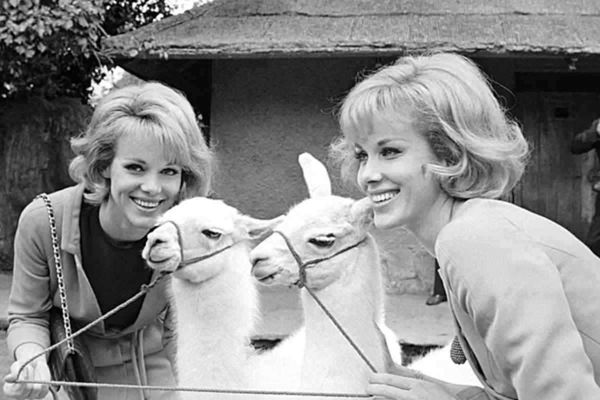 Le gemelle Kessler negli anni Sessanta