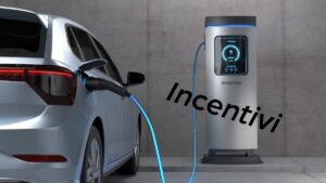 Incentivi per le auto elettriche e ibride: tutti i nuovi fondi disponibili per cambiare veicolo risparmiando sul prezzo finale